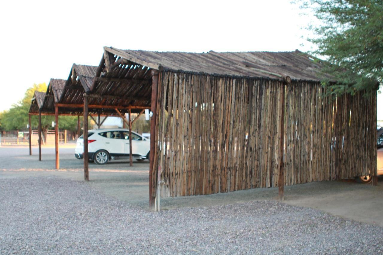 Maritz Country Lodge Keetmanshoop Exterior foto